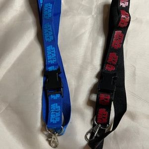 Star Wars key chains blue & red